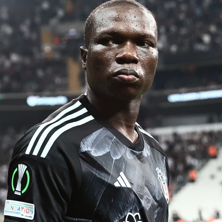 Cameroun - Vincent Aboubakar Vers Un Nouveau Club Surprenant Après L&#039;échec Avec Qarabag