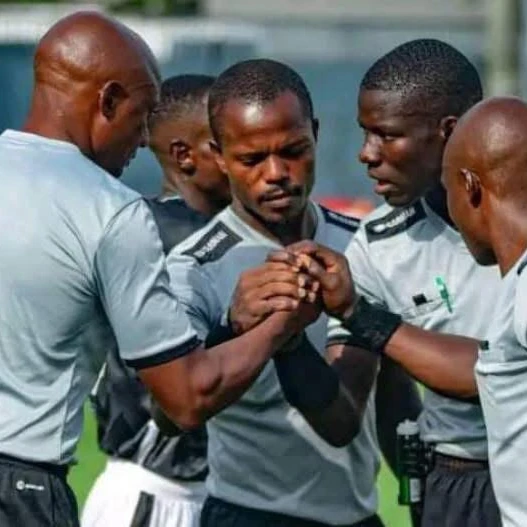 Cameroun - Crise Entre Arbitres Et Fecafoot : L’acaf Réplique Face À La Menace D’exclusion De Samuel Eto’o.